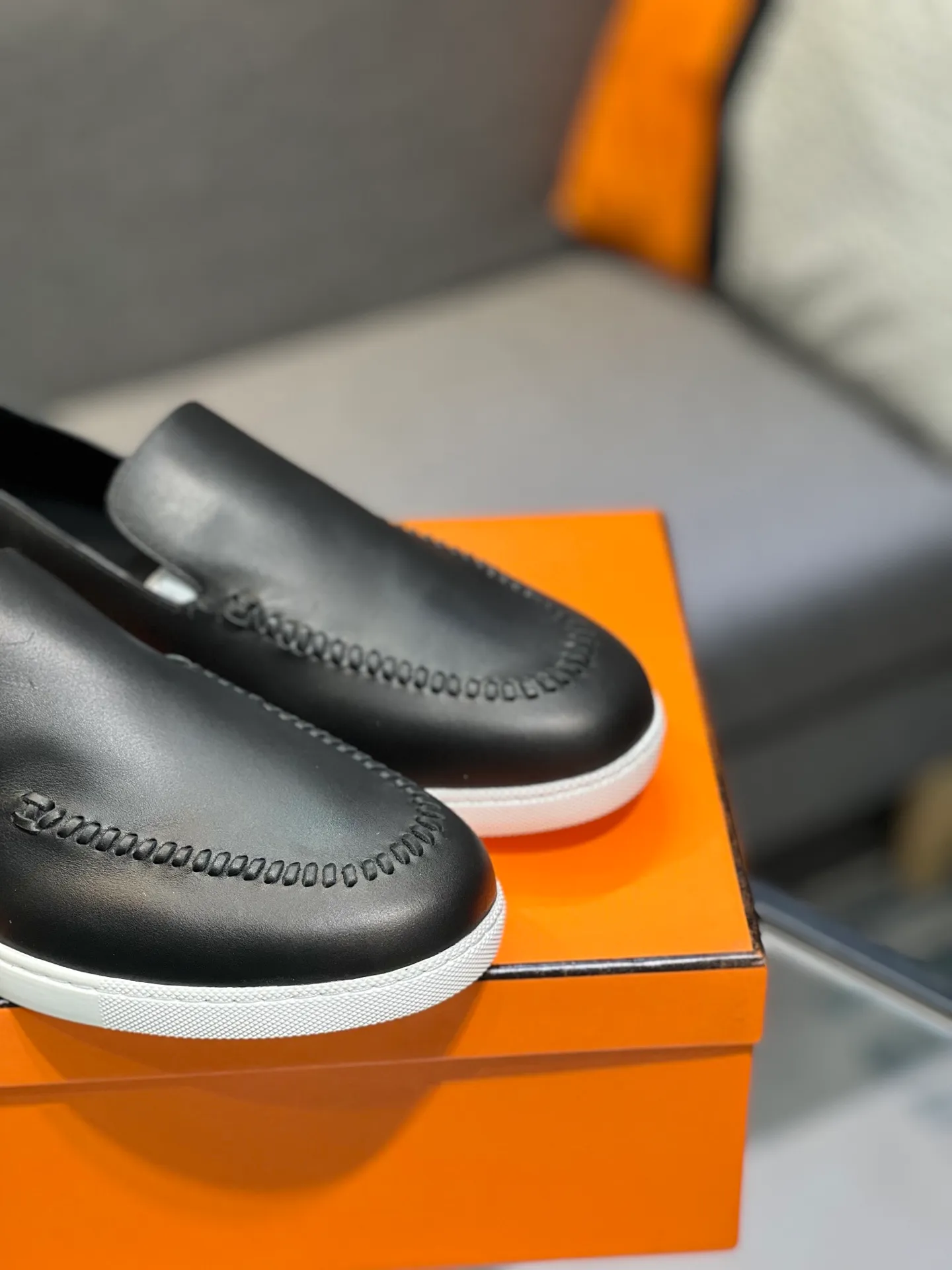 Men's shoes 💰700 [HERMES] Hermès - High-end quality original order 🔍🔍 - Upper: 🔝 cowhide suede splicing design - Inner lining: imported mixed sheepskin - Outsole: TPR foam · Rubber: two-color combined molding outsole - Super high quality control · Fine workmanship: highlighted (high-end, luxury, grade) -Size: 38-44 (45, 46, can be customized)